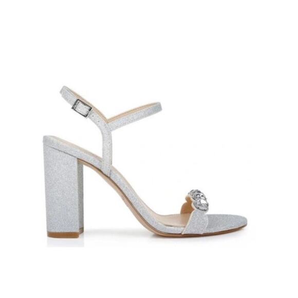 NWT Badgley Mischka Jewel Leilani Silver Block Heels, Women's 8 (GG) - Picture 4 of 11